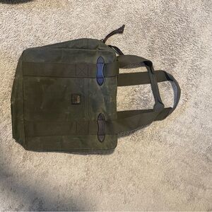 Filson Olive zippered tote